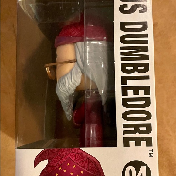 Funko Pop Albus Dumbledore 04 vinyl figure - Picture 4 of 6